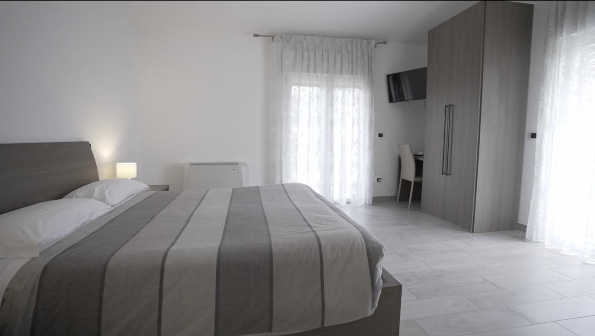צ'לנו B&B Arco Dei Sogni מראה חיצוני תמונה